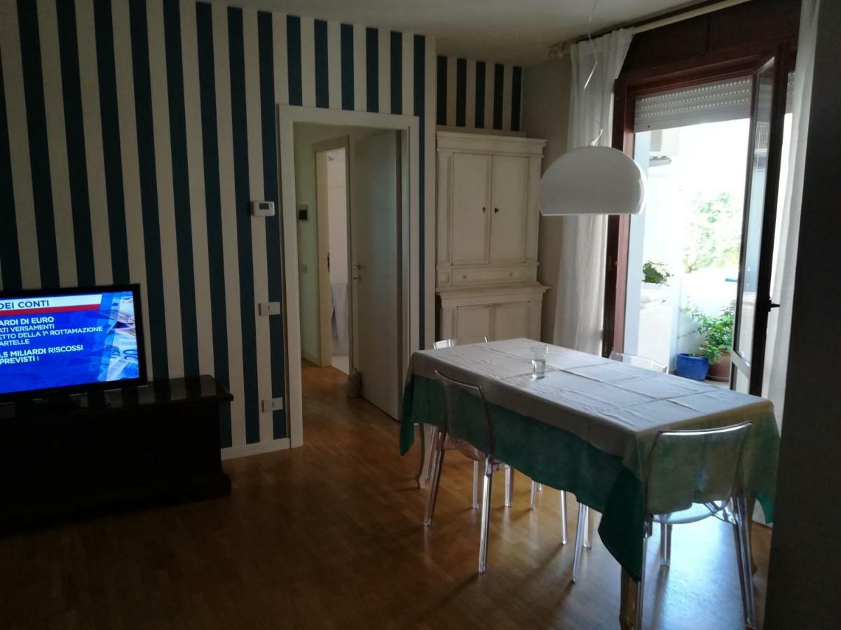 La Casa Del Mare Villa Fano Luaran gambar